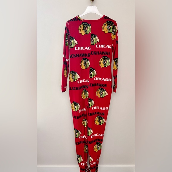 Chicago Blackhawks Fleece Adult Onesie - Picture 4 of 10